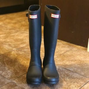 Hunter Tall Matte Rain Boot